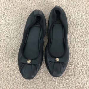 Tory Burch pointy black leather flats